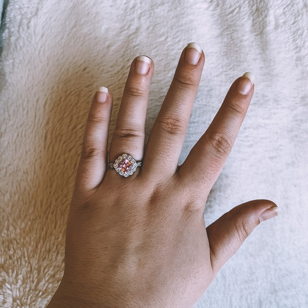 Pink Flower-Inspired Ring - Picture 3 of 4